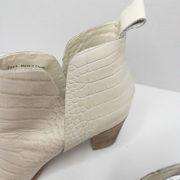 Dolce Vita Croc Embossed Ankle Boots White Western Block Heel Booties Sz 9 - Picture 12 of 16